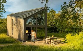Neugrad - Hochwertige Ferienhaeuser Im Nationalpark Eifel